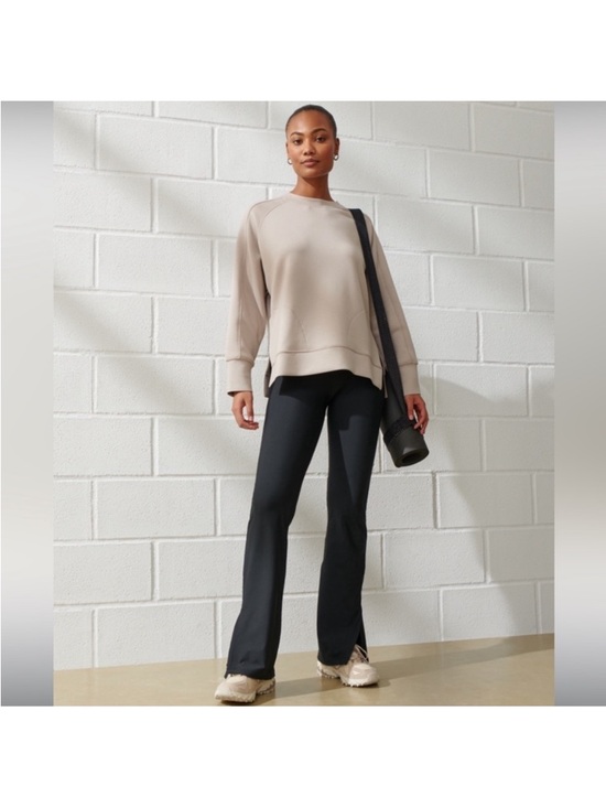 Abercrombie & Fitch Tops - Abercrombie & Fitch YPB neo-knit Legging Friendly Crew Pullover L